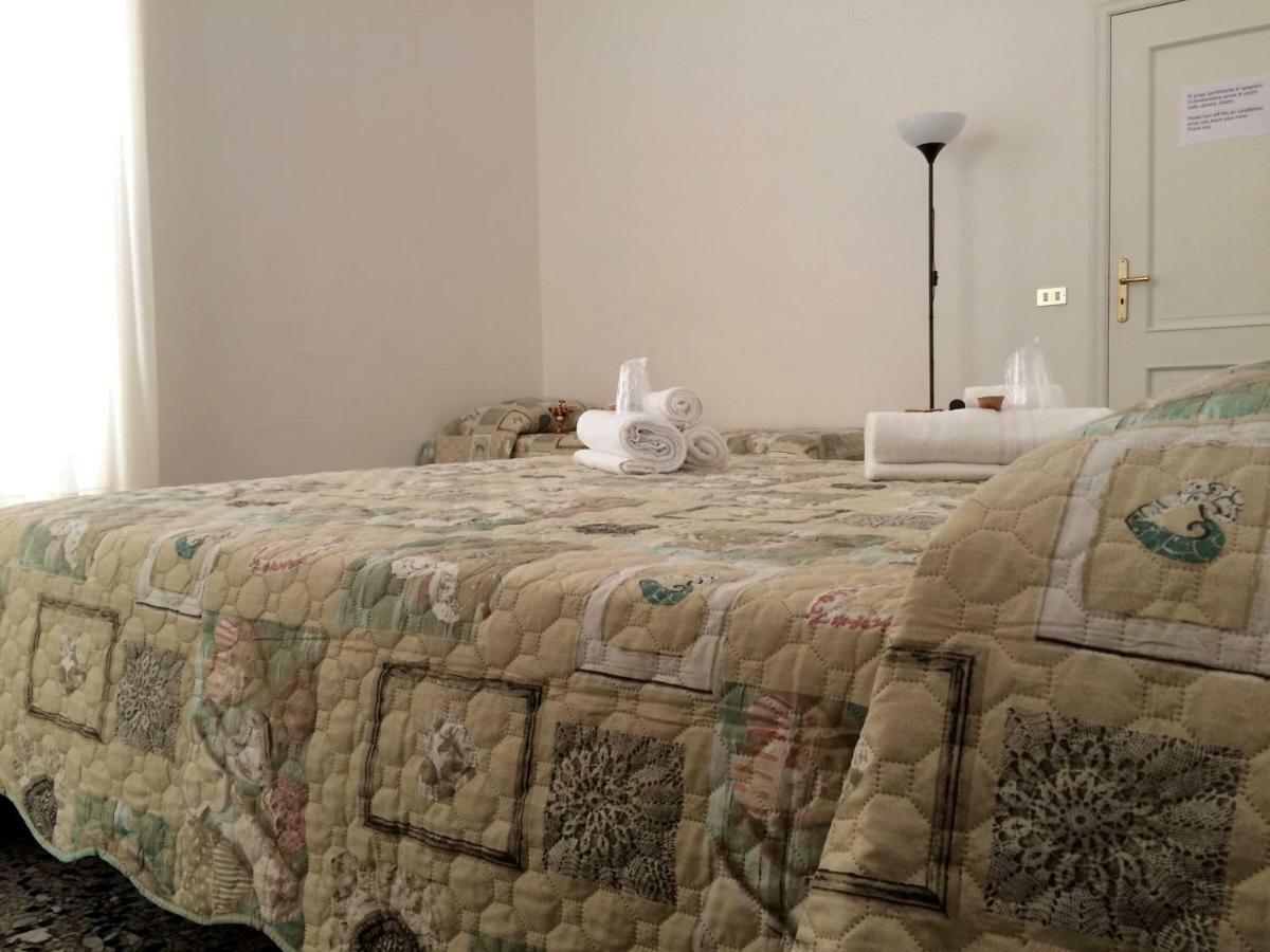 B&B Zia Iaia Siderno Екстер'єр фото